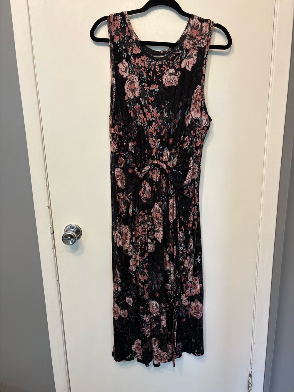 Sleeveless Black Floral Faux Tie-Waist Dress - Women's